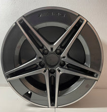 Load image into Gallery viewer, 1x Alufelge 18 Zoll 8.5" 5x112 52ET Glanz Schwarz A2064011800 Mercedes-Benz W206 FEL4438913408oh