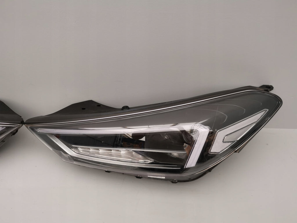 Frontscheinwerfer Hyundai Tucson 92101D7700 Ein Satz Scheinwerfer Headlight SCH5754865784op