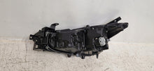 Load image into Gallery viewer, Frontscheinwerfer Mazda III B63C-51030 LED Rechts Scheinwerfer Headlight