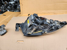 Laden Sie das Bild in den Galerie-Viewer, Frontscheinwerfer BMW E91 E90 6311-69427379 Full LED Links Headlight