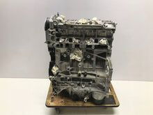 Load image into Gallery viewer, Motor Volvo V60 S60 III B4B420T5 2.0 197PS 145kW 4TKm 2024 Hybrid Komplett MOT9360906015bw