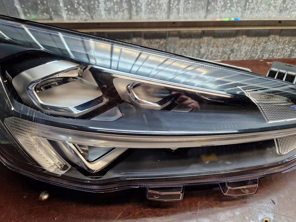 Frontscheinwerfer Ford Focus MX7B-13E014-EB FULL LED Rechts Headlight