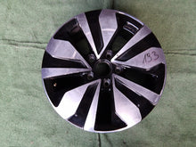 Laden Sie das Bild in den Galerie-Viewer, 1x Alufelge 16 Zoll 7.0" 5x112 48ET Schwarz 5H0601025AG VW Golf VIII Touran FEL4189306888sh