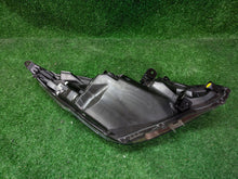 Load image into Gallery viewer, Frontscheinwerfer Toyota Aygo Links Scheinwerfer Headlight SCH8426384825hf