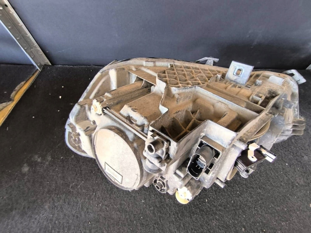 Frontscheinwerfer Mercedes-Benz Cla X118 C118 A1189062600 Rechts Headlight SCH9499031012vk