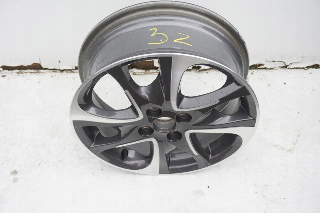 1x Alufelge 16 Zoll 6.0" 4x100 51ET HL4841 Toyota Yaris Rim Wheel