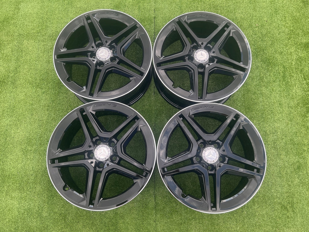 4x Alufelge 18 Zoll 7.5" 5x112 49ET Glanz Schwarz A1774011500 Mercedes-Benz W177 FEL2581224814zt
