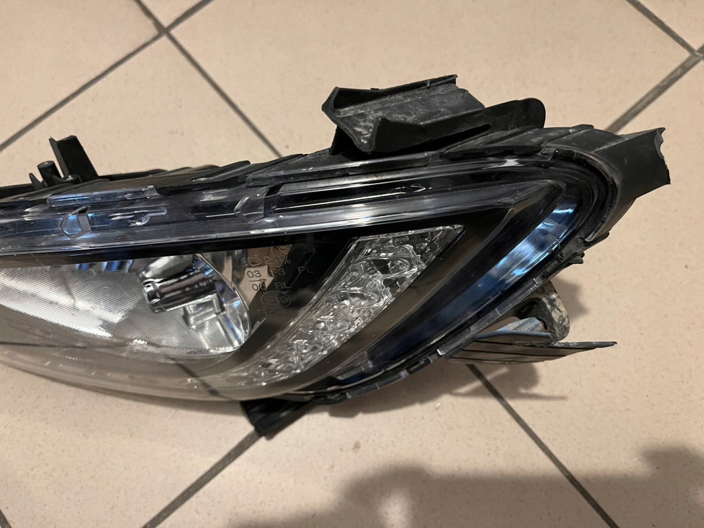 Frontscheinwerfer Hyundai I20 Links Scheinwerfer Headlight SCH6162766139oz