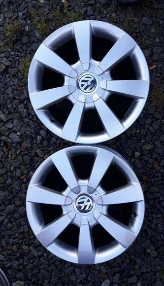 1x Alufelge 16 Zoll 6.5" 5x100 42ET Silber 1C0601025AB VW Golf Rim Wheel