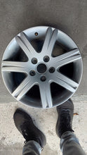 Load image into Gallery viewer, 1x Alufelge 16 Zoll 7.0" 5x112 42ET Glanz Silber 4F0071496666 VW Rim Wheel FEL9840188873ku