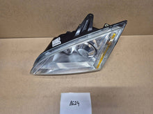 Laden Sie das Bild in den Galerie-Viewer, Frontscheinwerfer Ford Focus 4M5113W030EC Links Scheinwerfer Headlight SCH4918791412bm