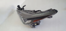 Laden Sie das Bild in den Galerie-Viewer, Frontscheinwerfer Toyota Corolla 8115002T31 Links Scheinwerfer Headlight SCH8578208662vz