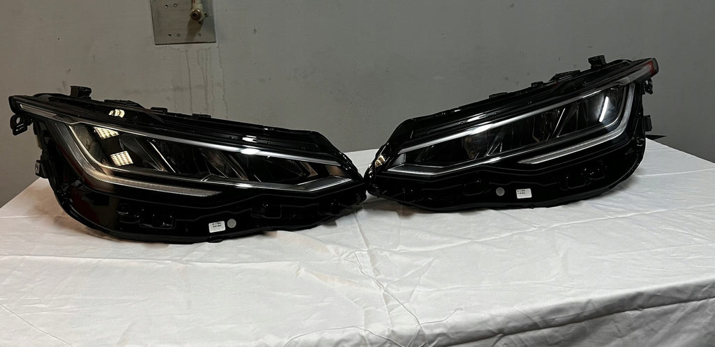 Frontscheinwerfer VW Golf VIII 5H1941005A LED Ein Stück (Rechts oder Links) SCH8839963153ar