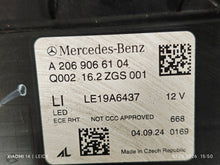 Laden Sie das Bild in den Galerie-Viewer, Frontscheinwerfer Mercedes-Benz W206 A2069066104 Full LED Links Headlight SCH7354925922jb