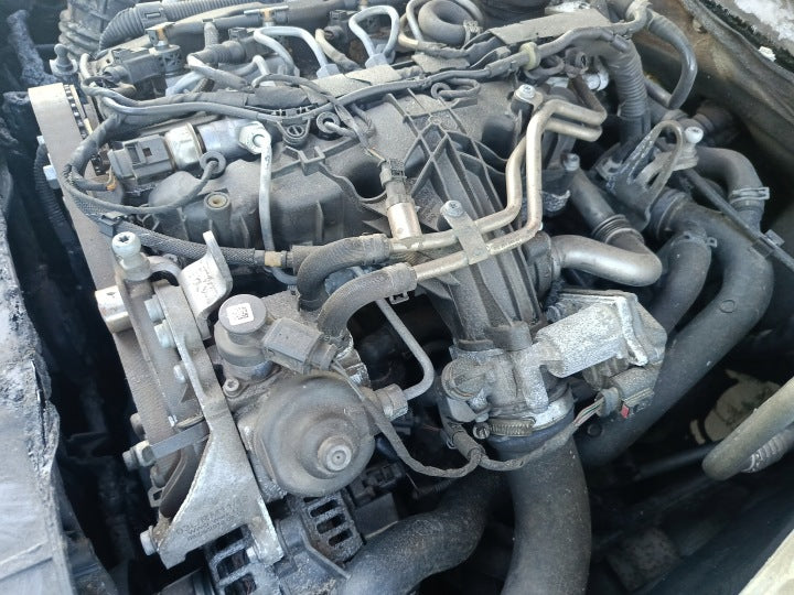 Motor Audi A4 CJC 2.0 TDI Diesel Engine Unkomplett MOT5636394667th