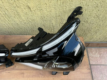 Laden Sie das Bild in den Galerie-Viewer, Frontscheinwerfer Citroën C4 III 9830649480 9830649280 Full LED Ein Satz SCH3204978694mb