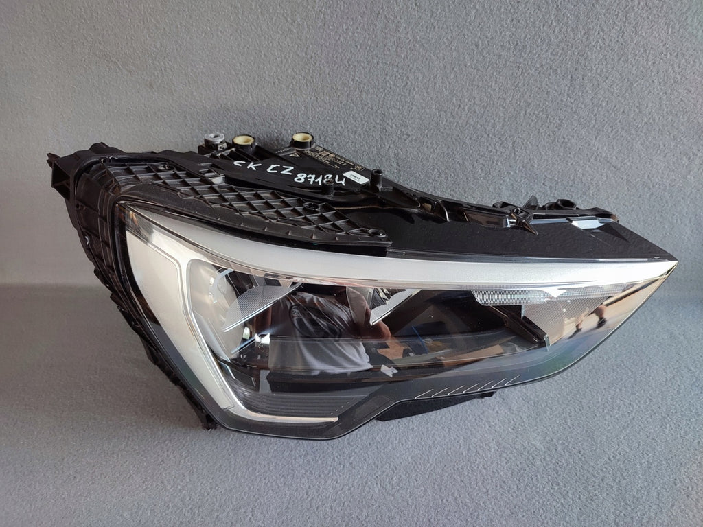 Frontscheinwerfer Audi Q3 83A941012 1090025 LED Rechts Scheinwerfer Headlight