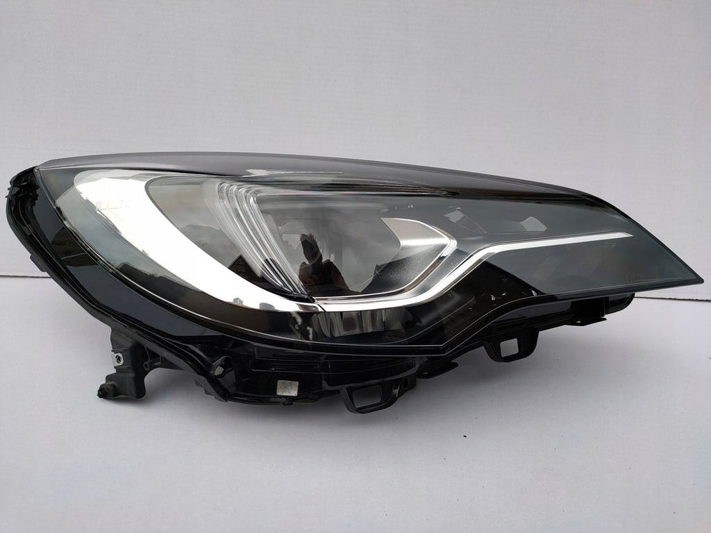 Frontscheinwerfer Opel Astra 39023763 LED Rechts Scheinwerfer Headlight