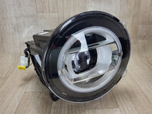 Laden Sie das Bild in den Galerie-Viewer, Frontscheinwerfer Mercedes-Benz W463 A4639060403 Full LED Rechts Headlight SCH7795036891ss