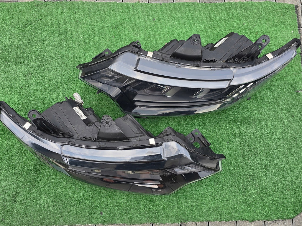 Frontscheinwerfer Mitsubishi Outlander III 8301D3-32 Full LED Rechts oder Links