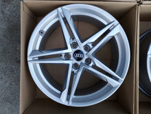 Laden Sie das Bild in den Galerie-Viewer, 4x Alufelge 18 Zoll 8.0" 5x112 40ET Glanz Silber 8W0601025HM Audi B8 Rim Wheel FEL8877621225nu