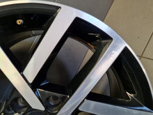 Load image into Gallery viewer, 1x Alufelge 18 Zoll 7.5" 5x112 51ET Glanz Silber 5G0601025CP VW Golf Vii FEL6396950982hn