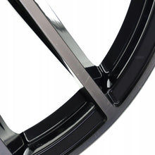 Laden Sie das Bild in den Galerie-Viewer, 1x Alufelge 18 Zoll 8.5" 5x120 Rim Wheel FEL6945156285rn