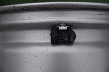 Laden Sie das Bild in den Galerie-Viewer, 4x Alufelge 16 Zoll 7.0" 5x112 52ET Glanz Silber 6855085 BMW 2 F45 F46 Rim Wheel FEL8773911932fj