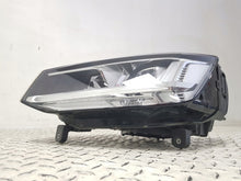 Laden Sie das Bild in den Galerie-Viewer, Frontscheinwerfer Audi Q2 81A941033 Full LED Ein Stück (Rechts oder Links)