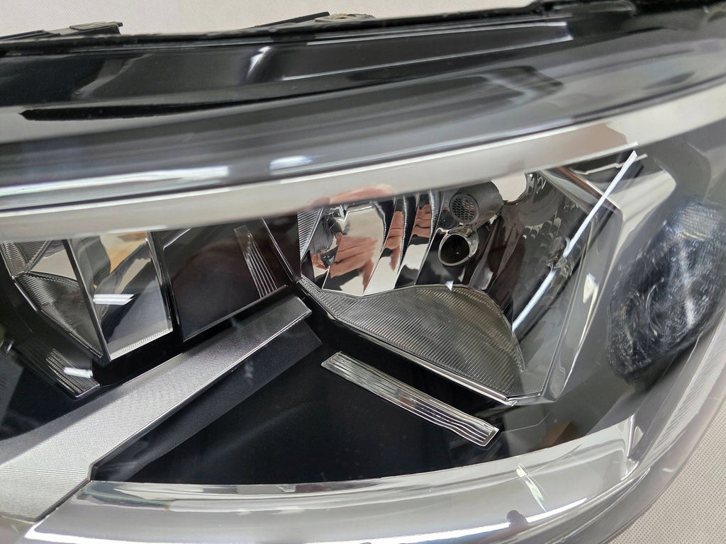 Frontscheinwerfer VW Transporter 7E1941005E Links Scheinwerfer Headlight