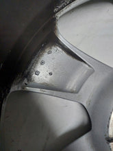 Load image into Gallery viewer, 1x Alufelge 18 Zoll 7.5" 5x108 49ET Glanz Silber YP00064380 Opel Rim Wheel FEL4767970208tt