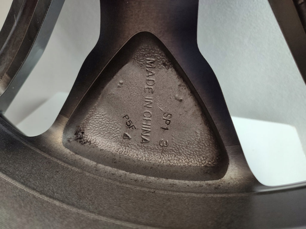 1x Alufelge 18 Zoll 7.0" 5x114.3 38ET CAR7777 Mitsubishi Outlander Rim Wheel