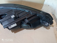 Laden Sie das Bild in den Galerie-Viewer, Frontscheinwerfer VW Golf VIII 5H1941005B LED Ein Stück (Rechts oder Links) SCH2499444141xu