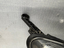 Laden Sie das Bild in den Galerie-Viewer, Frontscheinwerfer Opel Astra J 1EG01001102 Rechts Scheinwerfer Headlight SCH2650845908ow