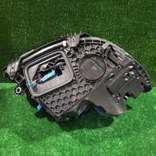 Laden Sie das Bild in den Galerie-Viewer, Frontscheinwerfer Mercedes-Benz W206 A2069065304 Full LED Links Headlight SCH7196652574ku