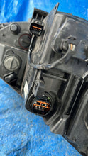 Laden Sie das Bild in den Galerie-Viewer, Frontscheinwerfer Kia Soul LED Links Scheinwerfer Headlight SCH7242431466di
