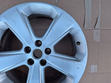 Laden Sie das Bild in den Galerie-Viewer, 1x Alufelge 18 Zoll 7.0" 5x105 38ET 95181597 Opel Mokka Rim Wheel FEL2445916289nu
