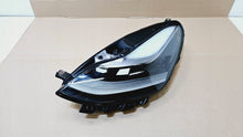 Laden Sie das Bild in den Galerie-Viewer, Frontscheinwerfer Tesla 3 Y 1514952-000-C Links Scheinwerfer Headlight