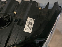 Laden Sie das Bild in den Galerie-Viewer, Frontscheinwerfer BMW F48 5A01171 Links Scheinwerfer Headlight SCH7887524368ut