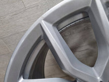 Load image into Gallery viewer, 1x Alufelge 19 Zoll 6880685 BMW X5 G05 Rim Wheel FEL4876653324ms