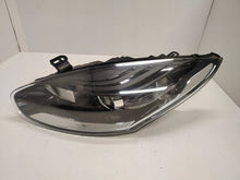 Laden Sie das Bild in den Galerie-Viewer, Frontscheinwerfer Renault Megane III 260602722R Ein Stück (Rechts oder Links) SCH8296940991jf