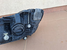 Laden Sie das Bild in den Galerie-Viewer, Frontscheinwerfer Mercedes-Benz W205 A2059062206 LED Rechts Headlight SCH1819436234oc