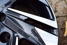 Load image into Gallery viewer, 1x Alufelge 16 Zoll 6.0&quot; 4x100 50ET Glanz Grau 52910-Q0200 Hyundai I10 I20 Mg