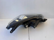 Laden Sie das Bild in den Galerie-Viewer, Frontscheinwerfer Opel Astra H 93178633 Links Scheinwerfer Headlight SCH3286515271oh