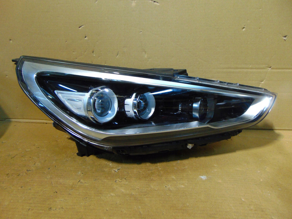 Frontscheinwerfer Hyundai I30 III 92102-G4100 G4921-21060 LED Rechts Headlight