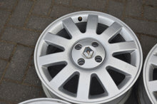 Laden Sie das Bild in den Galerie-Viewer, 4x Alufelge 16 Zoll 6.5" 4x100 43ET Silber Renault Clio IV Iii Rim Wheel FEL8007993238fb