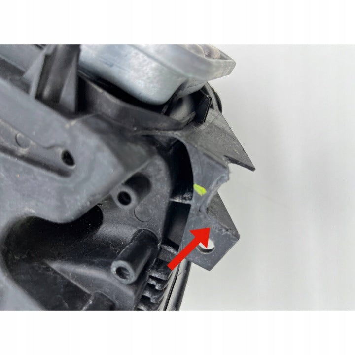 Frontscheinwerfer Mercedes-Benz W204 A2048207161 Xenon Links Headlight SCH6708381831id