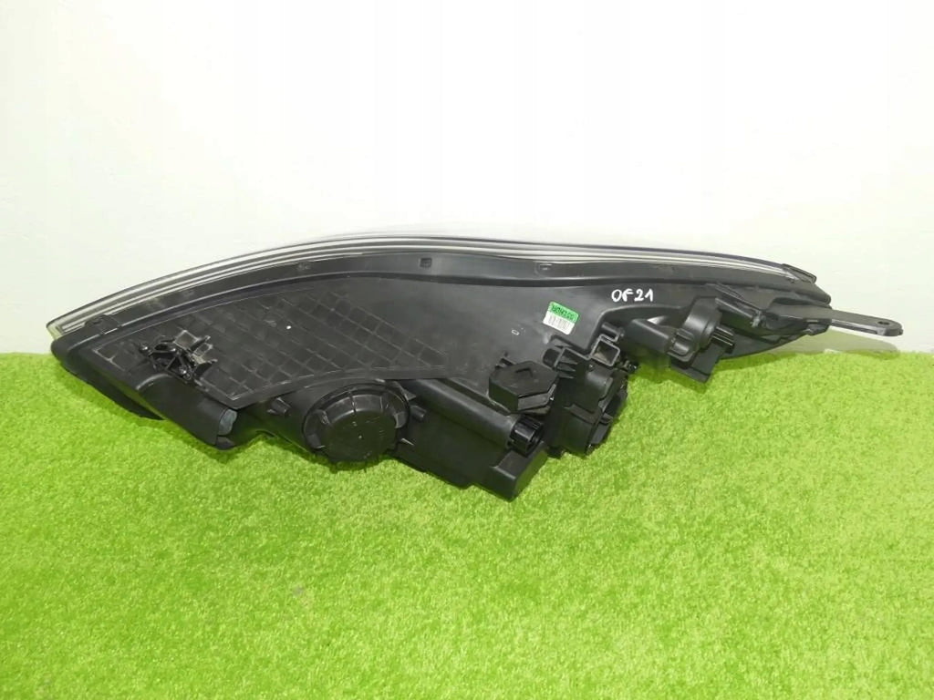 Frontscheinwerfer Hyundai Ix20 921021K Rechts Scheinwerfer Headlight SCH9424545591xa