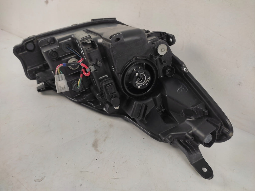 Frontscheinwerfer Toyota Yaris Ein Stück (Rechts oder Links) Headlight SCH5598300293qq