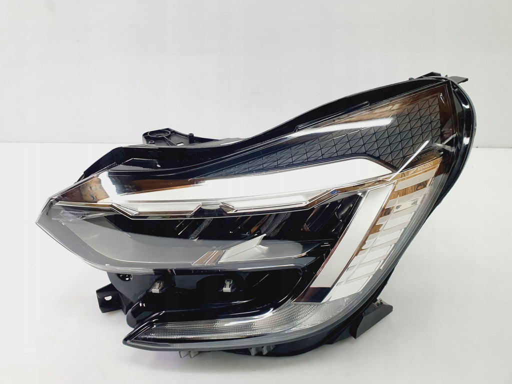 Frontscheinwerfer Renault Captur II 260608054R Full LED Links Headlight SCH5126492560rn